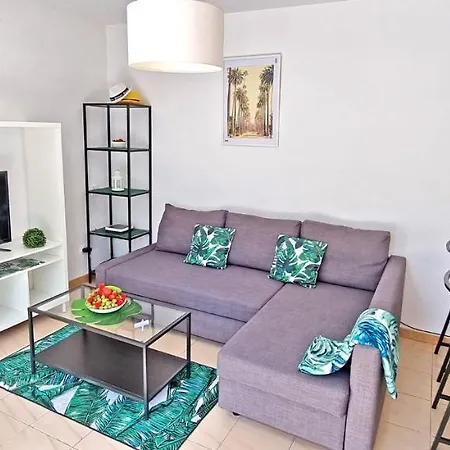 Palm Garden - - Pool - Glasfaserinternet Apartment *