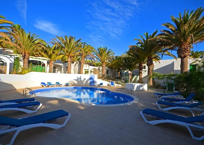 Palm Garden - - Pool - Glasfaserinternet Appartamento *